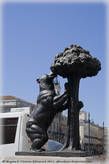 Знаменитый символ Мадрида, около которого всегда много народу.