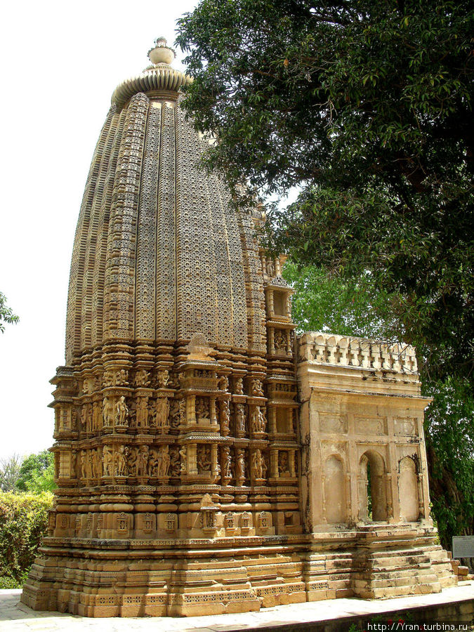 Храм Адинатха Каджурахо, Индия