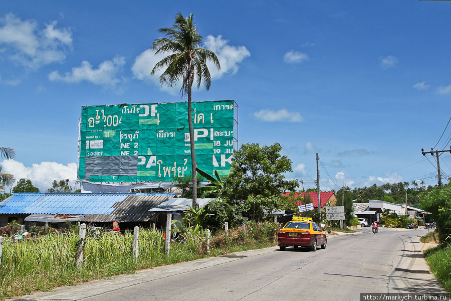 Остров опоясывает кольцевая дорога протяженностью 50км, то есть весь остров можно объехать по кругу примерно за 1 час. Качество покрытия — среднее, но в моей практике видел и хуже, например, в своем родном городе. Остров Самуи, Таиланд
