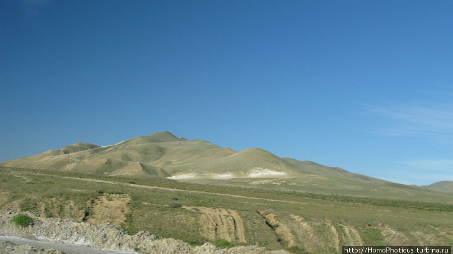 Вдоль Большого Кавказского хребта Шекинский район, Азербайджан