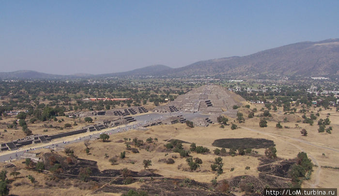 Пирамида Луны и дорога Мертвых Теотиуакан пре-испанский город тольтеков, Мексика