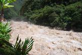 Урубамба в сезон дождей — зрелище не для слабонервных
Перу, февраль 2012 года