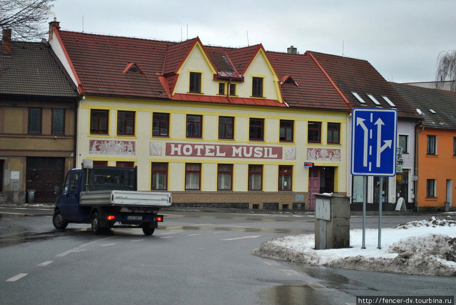 Наверняка единственный отель города Нове-Место-на-Мораве, Чехия