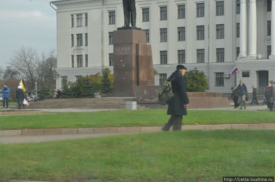 Памятник Ленину Псков, Россия