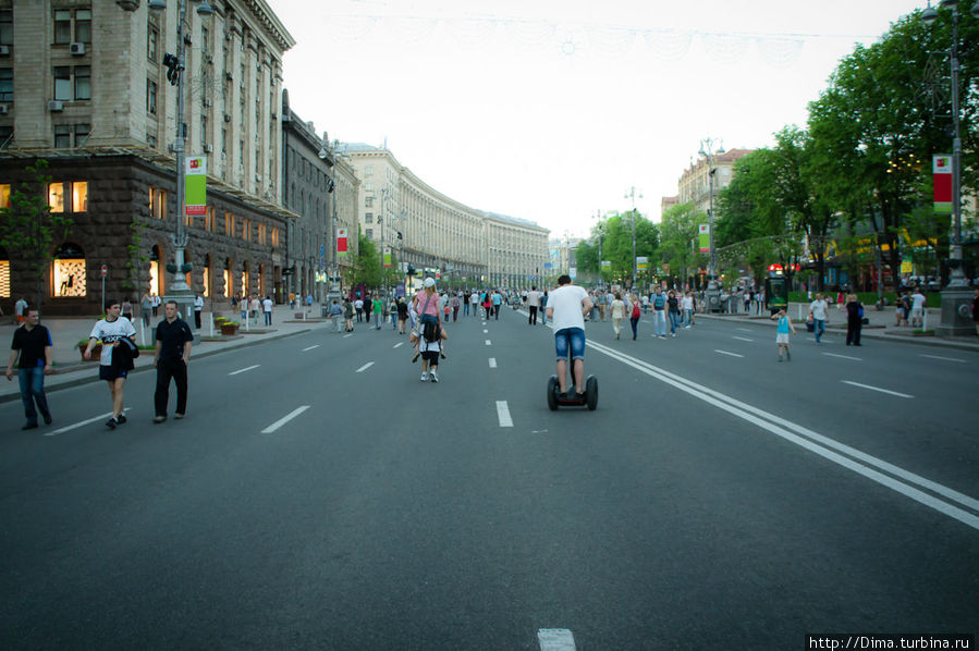 Первые впечатления от центра Киева. Прогулка по Крещатику Киев, Украина