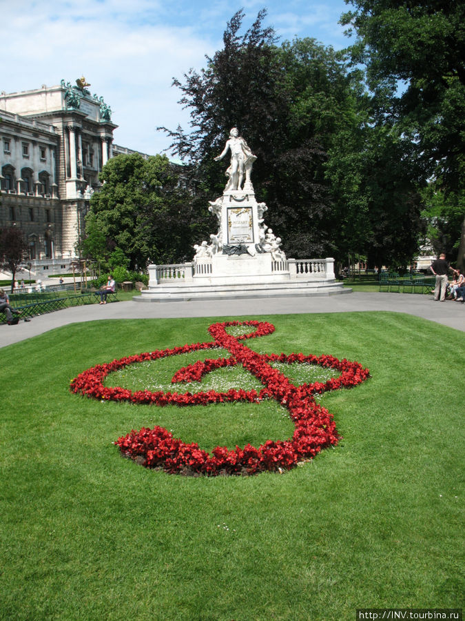 Цветущая Вена в июне Вена, Австрия
