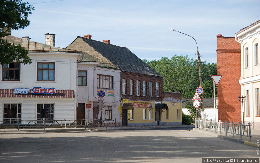 Печоры ул псковская. Печоры город. Печоры города Псковской области. Город Печоры улица Псковская. Печоры Псковская область улицы.