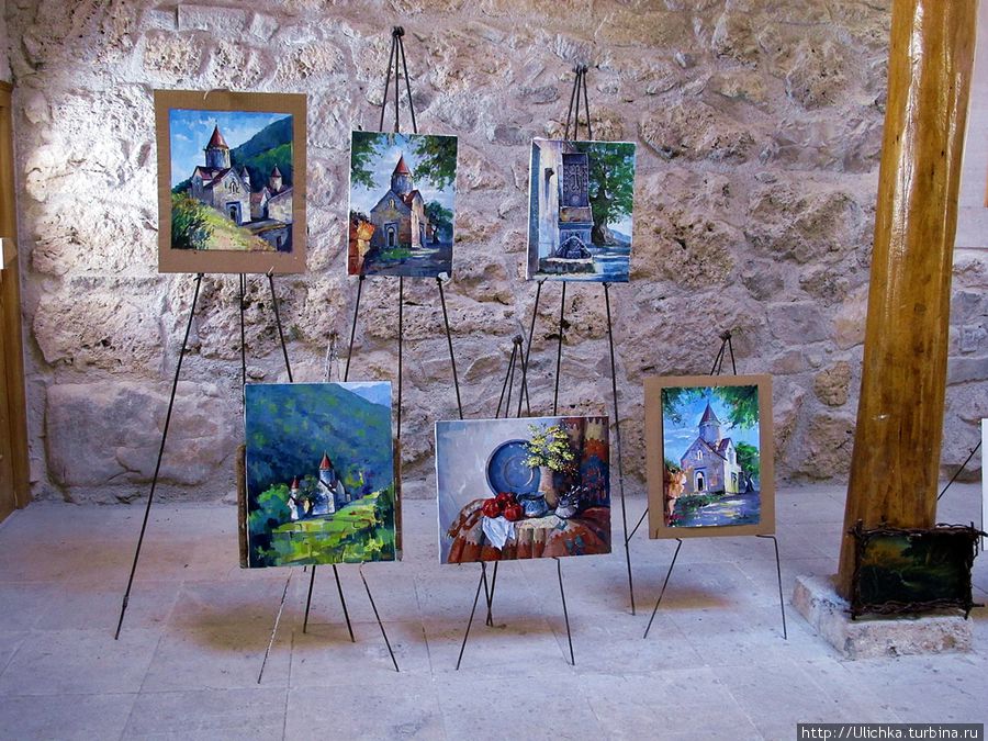 Картины монахов Агарцин, Армения