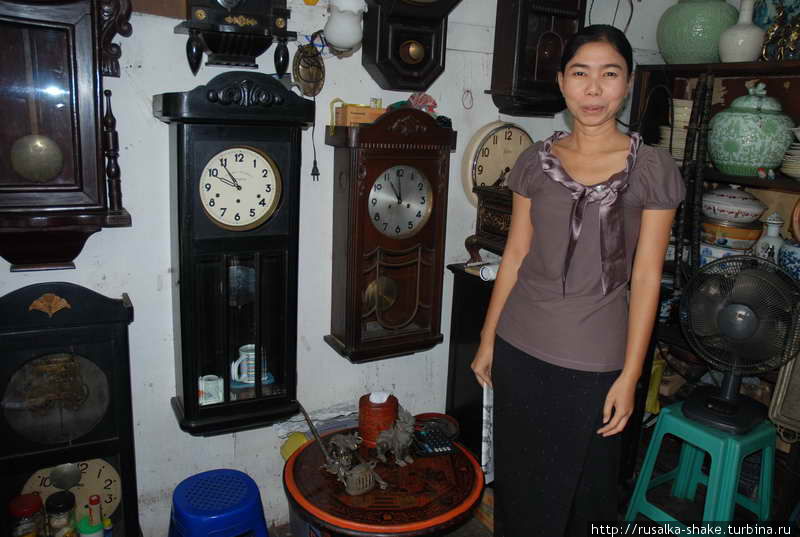 Антикварный магазин Янгон, Мьянма