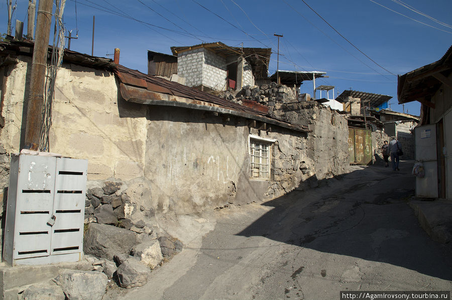 Ереван, городские зарисовки. Октябрь 2011 г. Ереван, Армения