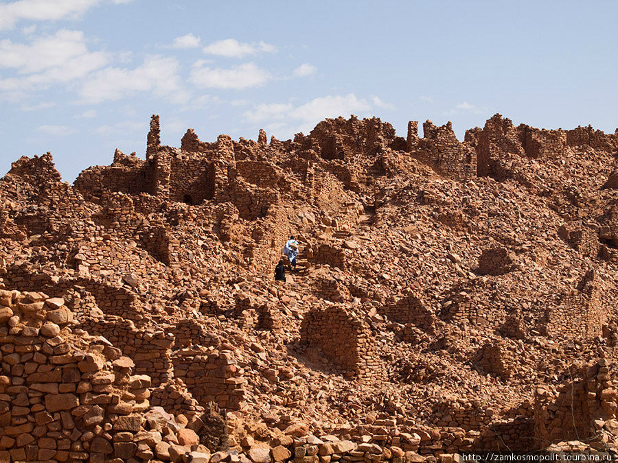 Развалины древнего Уадана — города, некогда процветавшего на транс-сахарской торговле. Мавритания