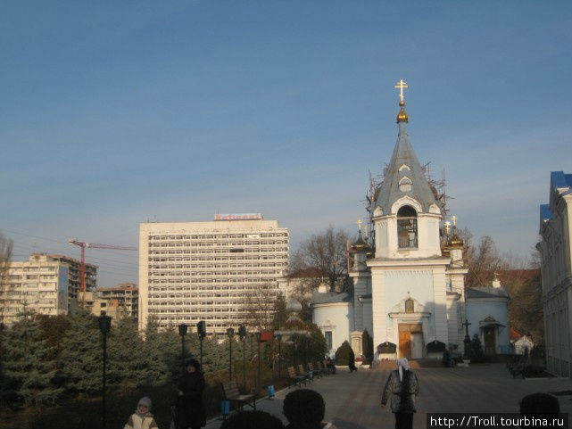 Частое сочетание нового и былого в Кишиневе Кишинёв, Молдова