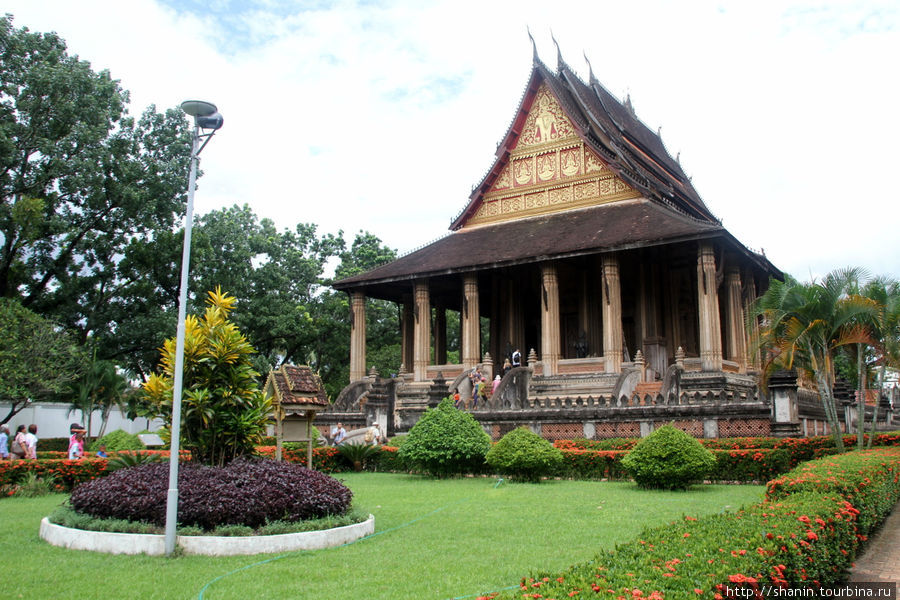 Храм монастыря Ват Пракэо во Вьентьяне Вьентьян, Лаос