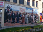 народные празденства (рисунок). Ататюрк на флаге или портрете слева вверху