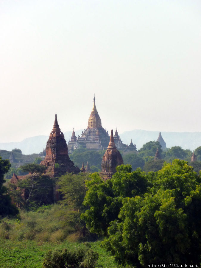 Баган. Храм Татбинью. Баган, Мьянма