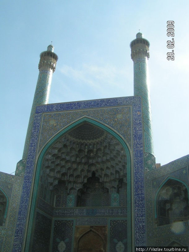 Двойник Исфахан, Иран