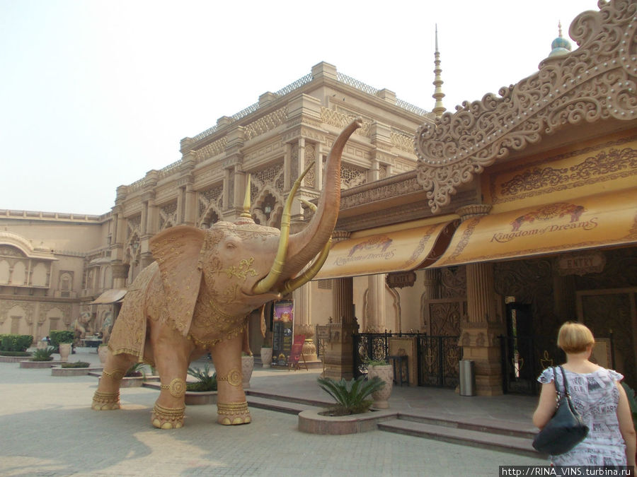 Будучи в Дели, очень рекомендую посетить Kingdom of  Dreams, просто феерическое зрелище!!!!! Дели, Индия