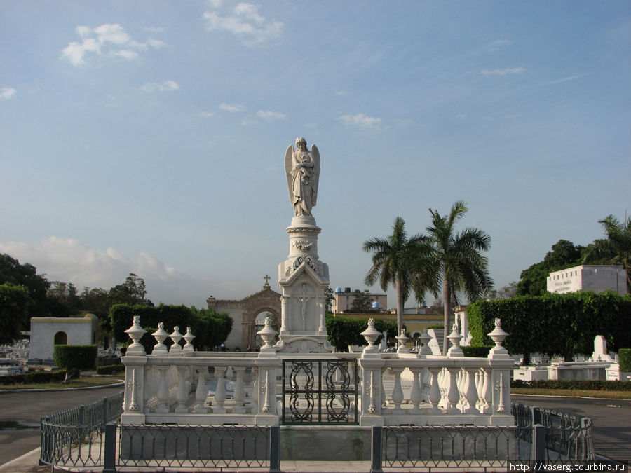Гавана.Кладбище Колумба. Гавана, Куба