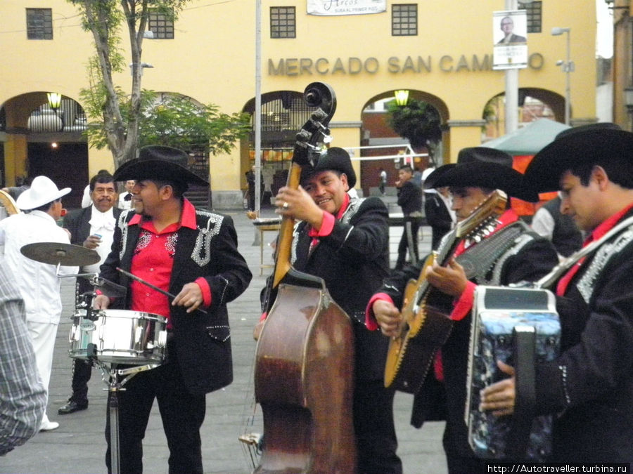 Мехико. Площадь Гарибальди. Послушать музыку Марьячес. Ч. 2 Мехико, Мексика