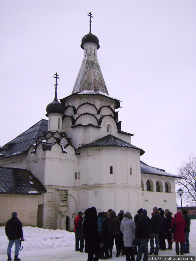 Успенская трапезная церковь Суздаль, Россия