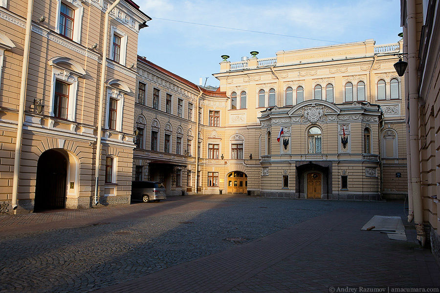 Дворы капеллы санкт петербург фото