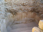Микве — ритуальный еврейский бассейн. Такие пристройки защитники Масады сделали почти во всех банях Ирода