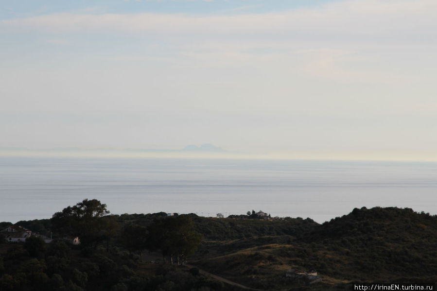 В хорошую погоду на горизонте видно Африку Калаонда, Испания