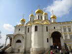 Благовещенский собор, возведённый в 1484-1489 годах псковскими мастерами, являлся домовым храмом великих московских князей, а затем — русских царей.