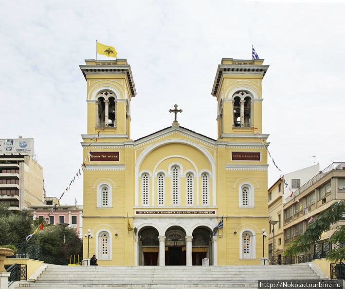 Церковь Св. Константина и Елены Пирей, Греция