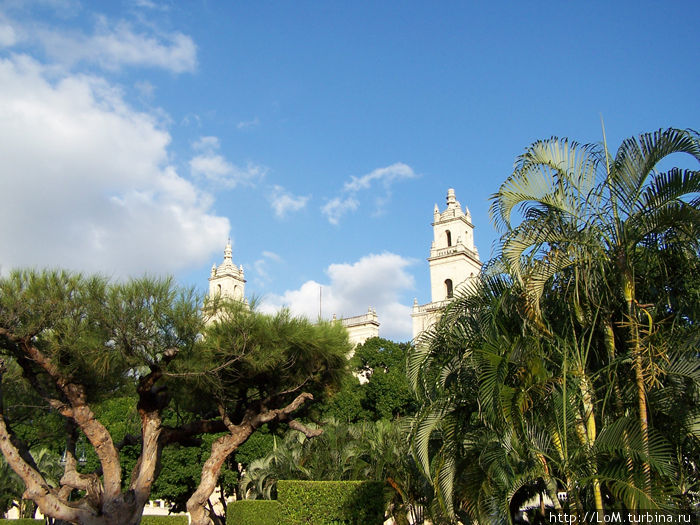 Мерида — первый город Юкатана, построенный испанцами Мерида, Мексика