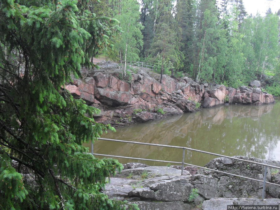 Вдоль  каньона  Иматранкоски Иматра, Финляндия