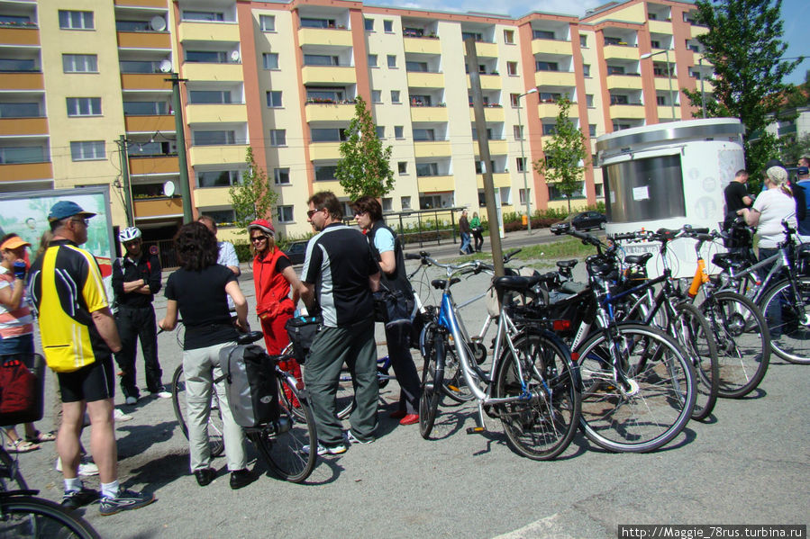 Вы можете совершить увлекательную экскурсию по Берлину на велосипеде Берлин, Германия
