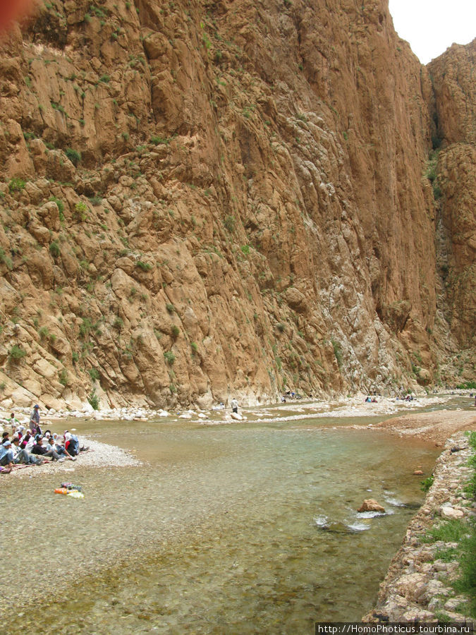 Ущелье треснувшей горы Варзазат, Марокко