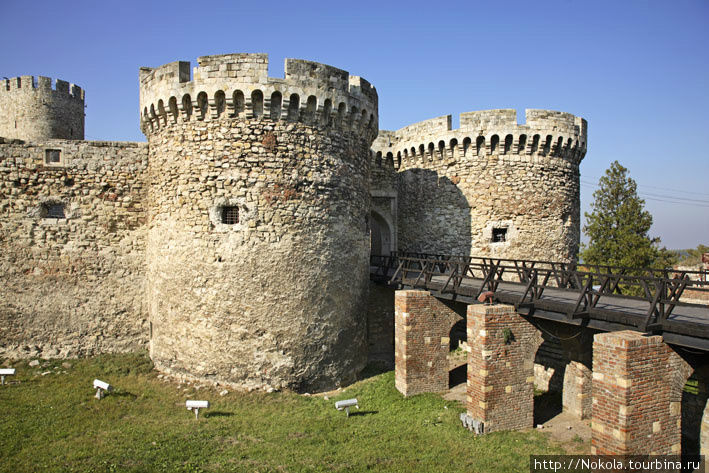 Зиндан-капия (Тюремные ворота Белград, Сербия