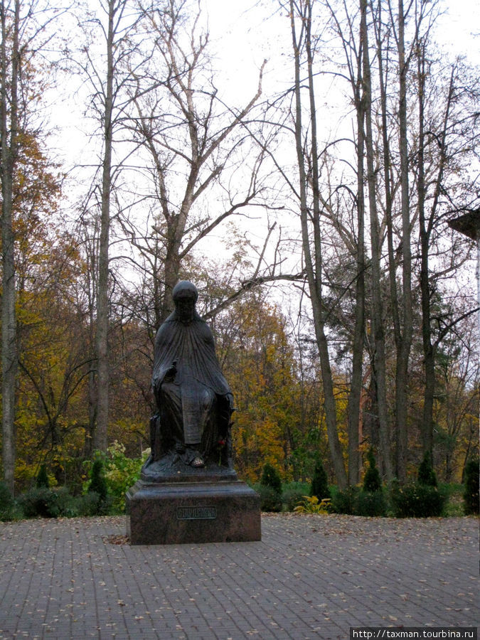 Памятник преподобному Савве Сторожевскому Звенигород, Россия