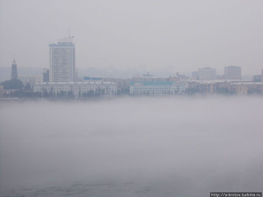 Енисей в тумане Красноярск, Россия