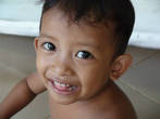 Чистый и искренний взгляд маленького камбоджийца