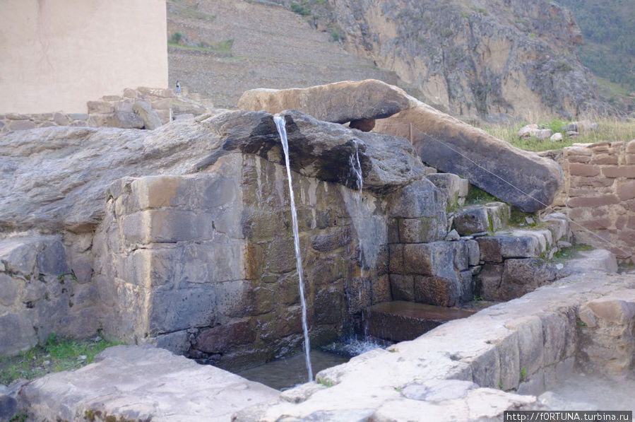 остатки бань Ольянтайтамбо, Перу
