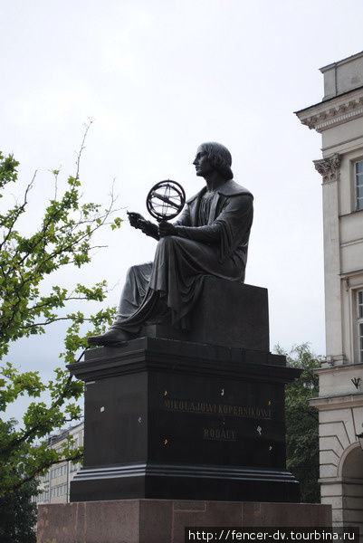 Памятников Копернику в Варшаве наверное десяток наберется Варшава, Польша