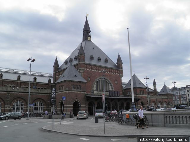 Центральный вход в вокзал Копенгаген, Дания