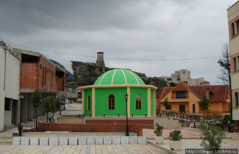 Городок Круя Круя, Албания