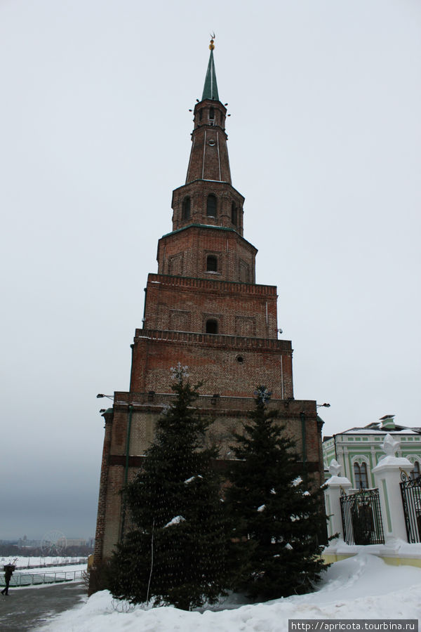 башня Сююмбике (Ханская мечеть) Казань, Россия