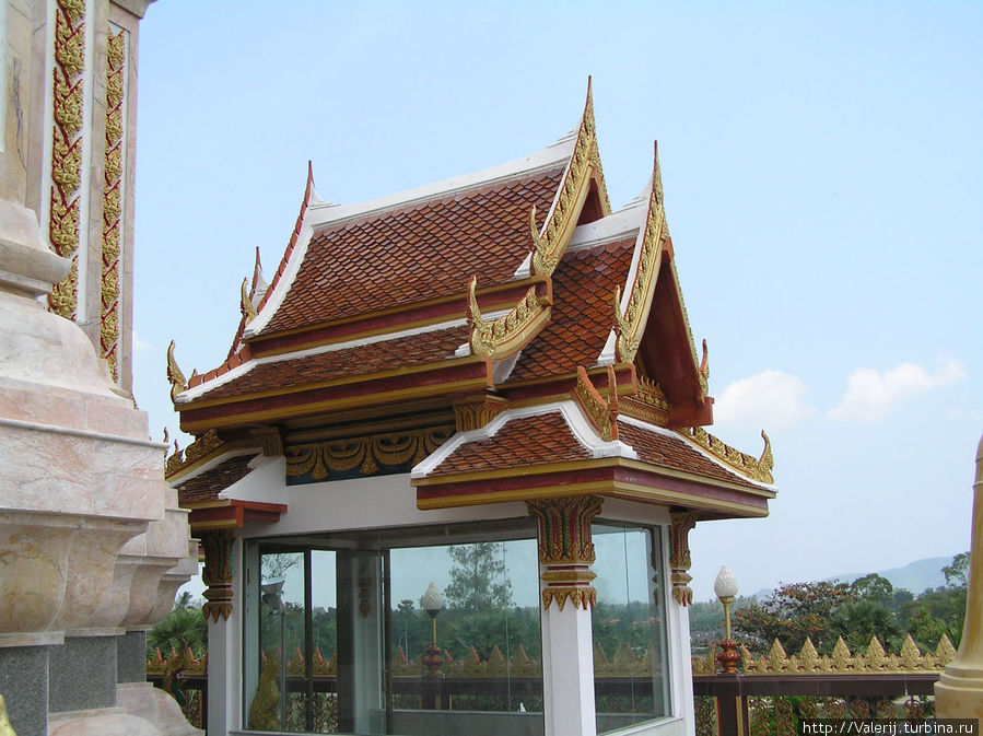 Наш Таиланд (13). Храм Chalong – главный храм Пхукета Пхукет, Таиланд