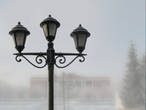 Туманное утро возле дворца культуры имени Пушкина