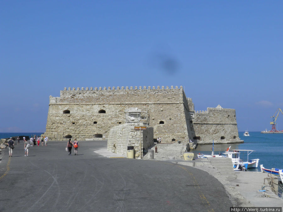 Венецианская крепость Малия, Греция