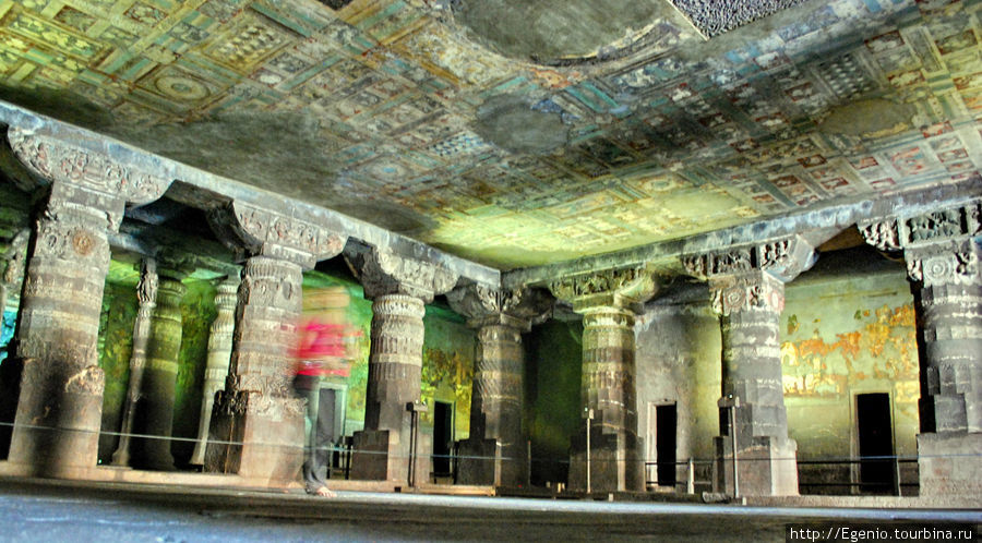 Пещерное чудо Индии Аджанта, Индия