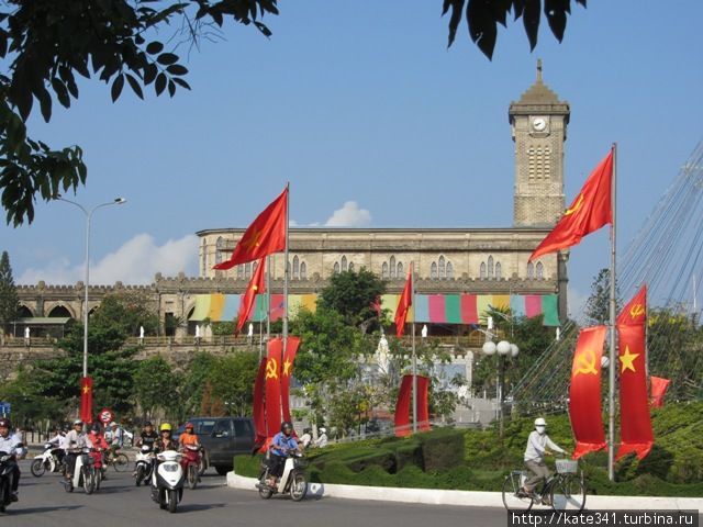 Вьетнамский транзит между двумя королевствами. Часть 2. Нячанг, Вьетнам