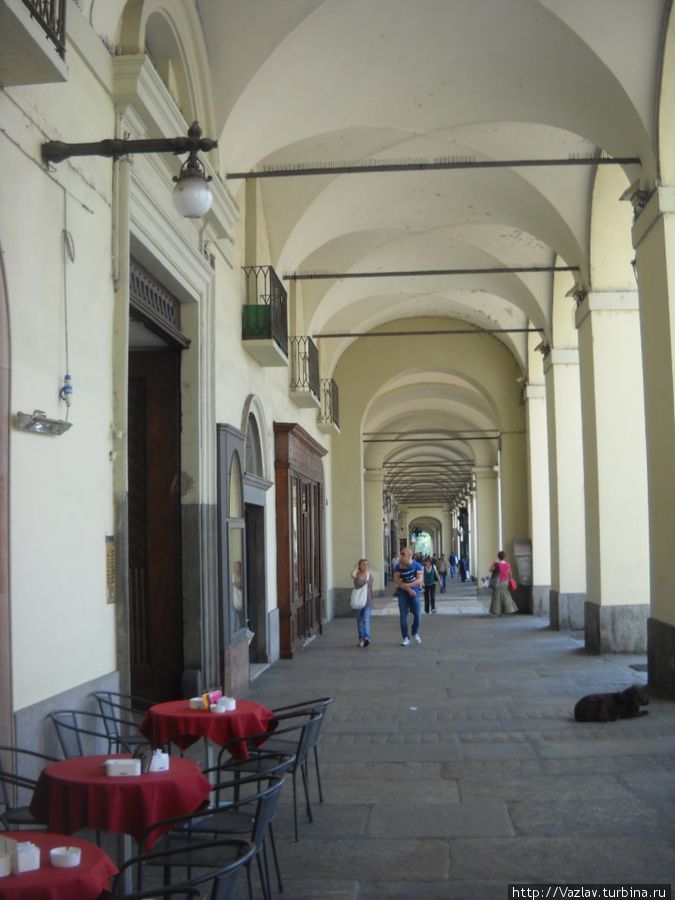 Знаменитые галереи тут на каждом шагу Турин, Италия