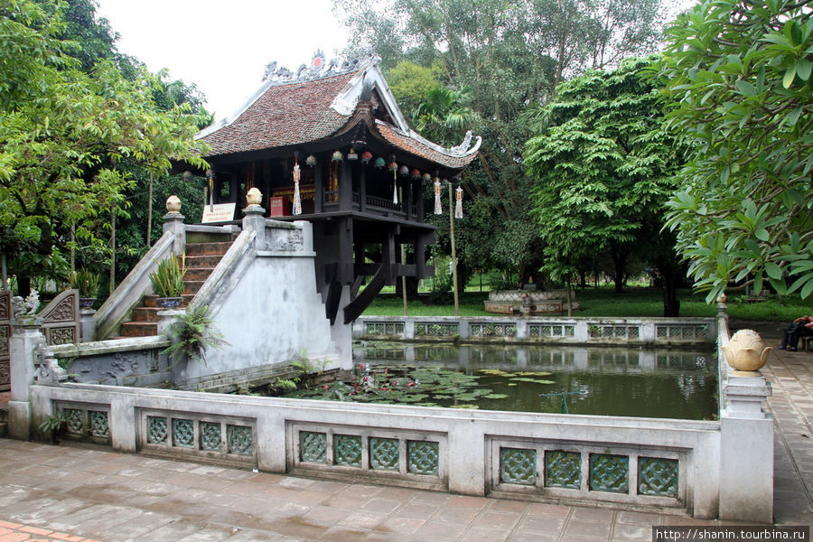 Пагода Чуа Мот Кот Ханой, Вьетнам