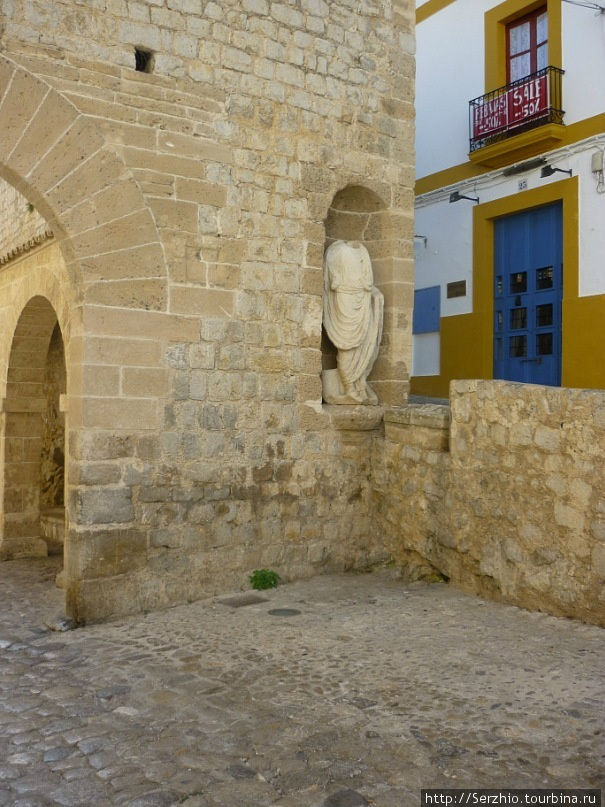 Глава9. Путешествие в старый город Ибицы! Крепость! Часть 3. Остров Ибица, Испания